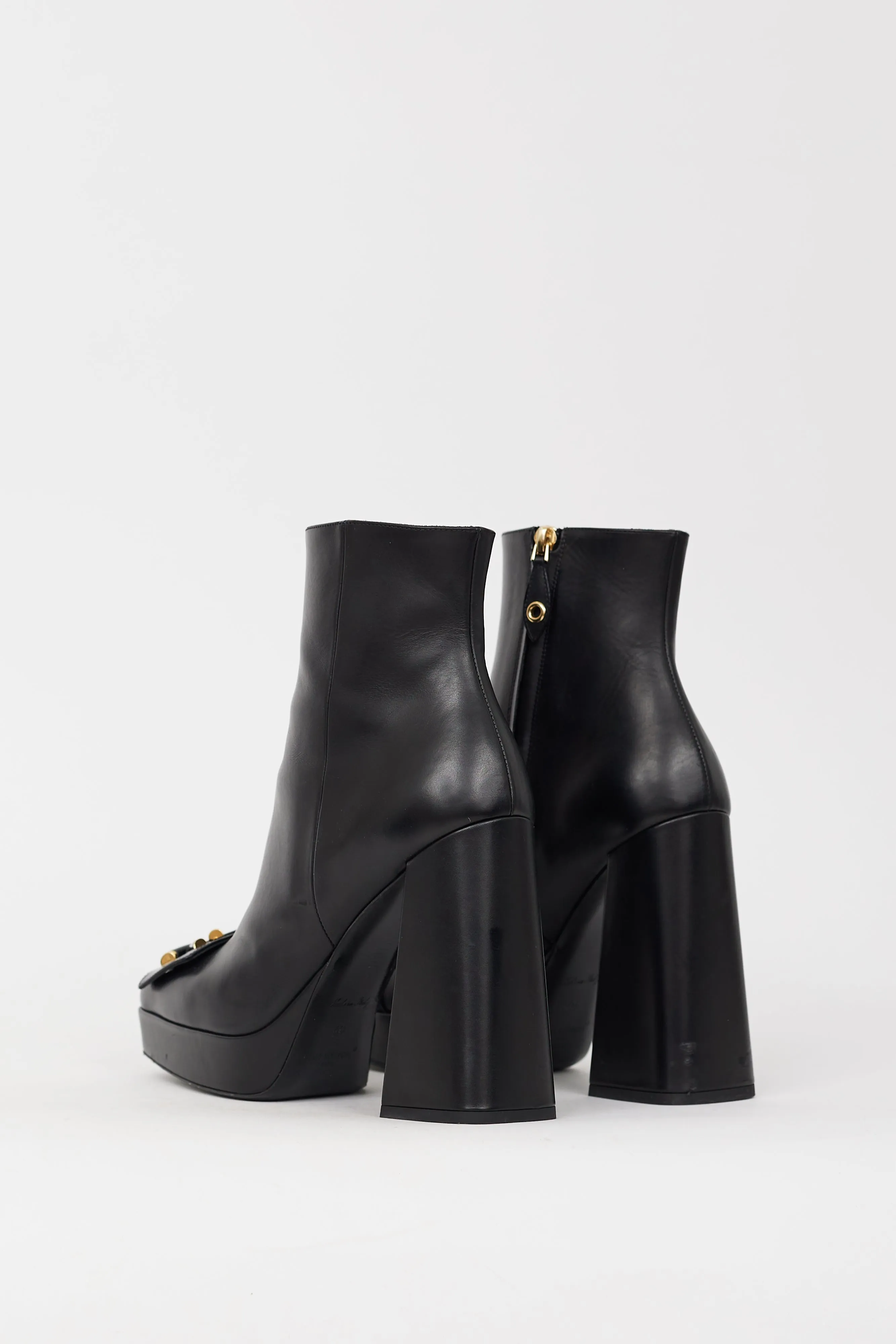Black Leather Shake Platform Boot