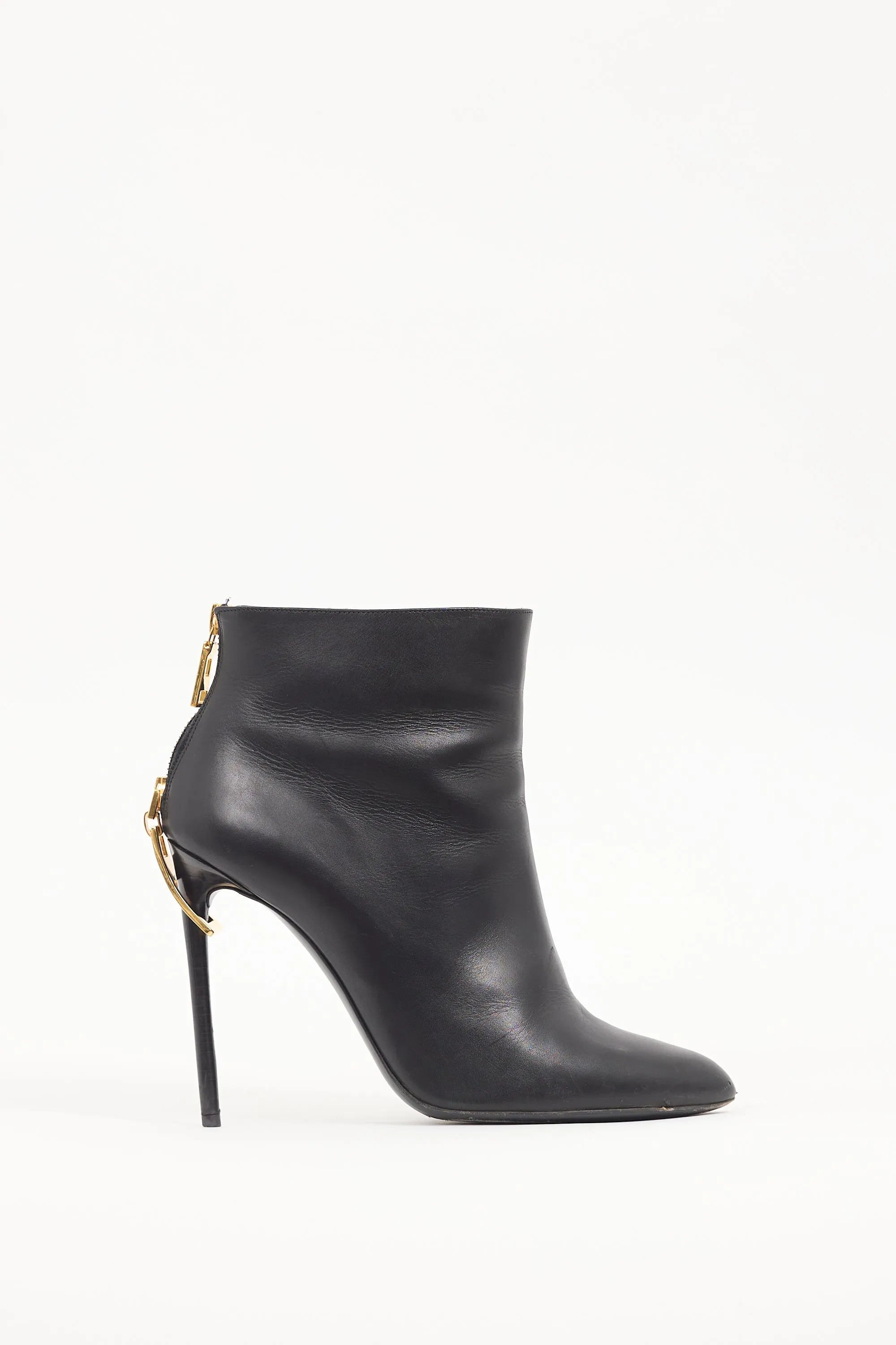 Black Leather Zipper Heel Boot