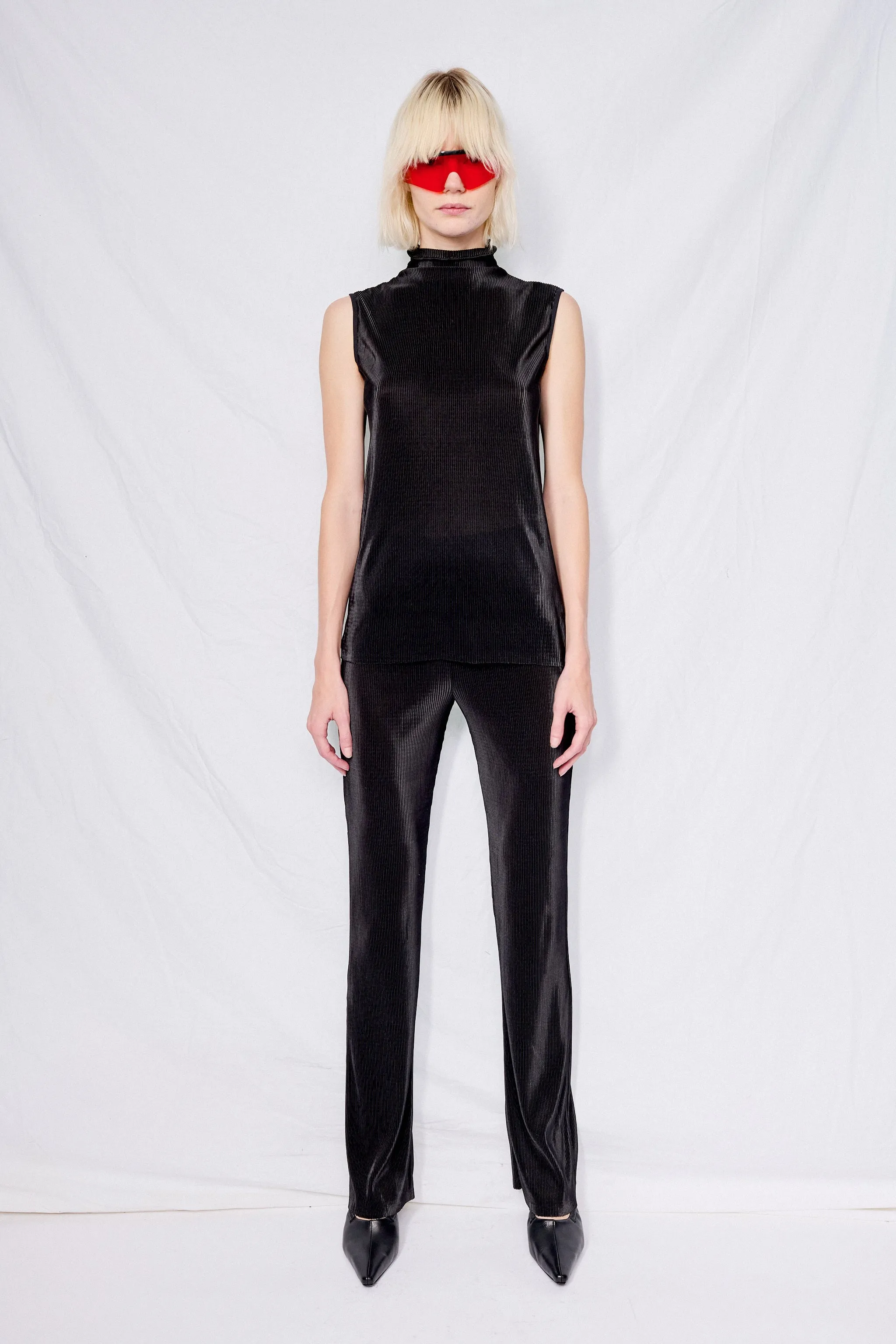 Black Micropleat Slim Pull On Pant