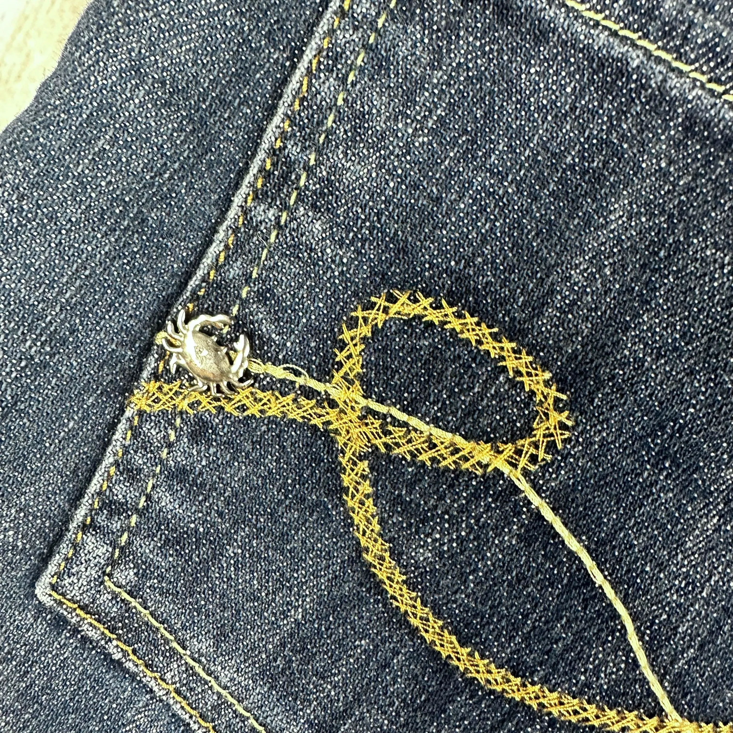 LTB Ladies Low Rise  Boot Flare Jeans -Size 32 Short